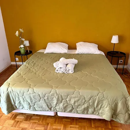 Aliyah Apartment